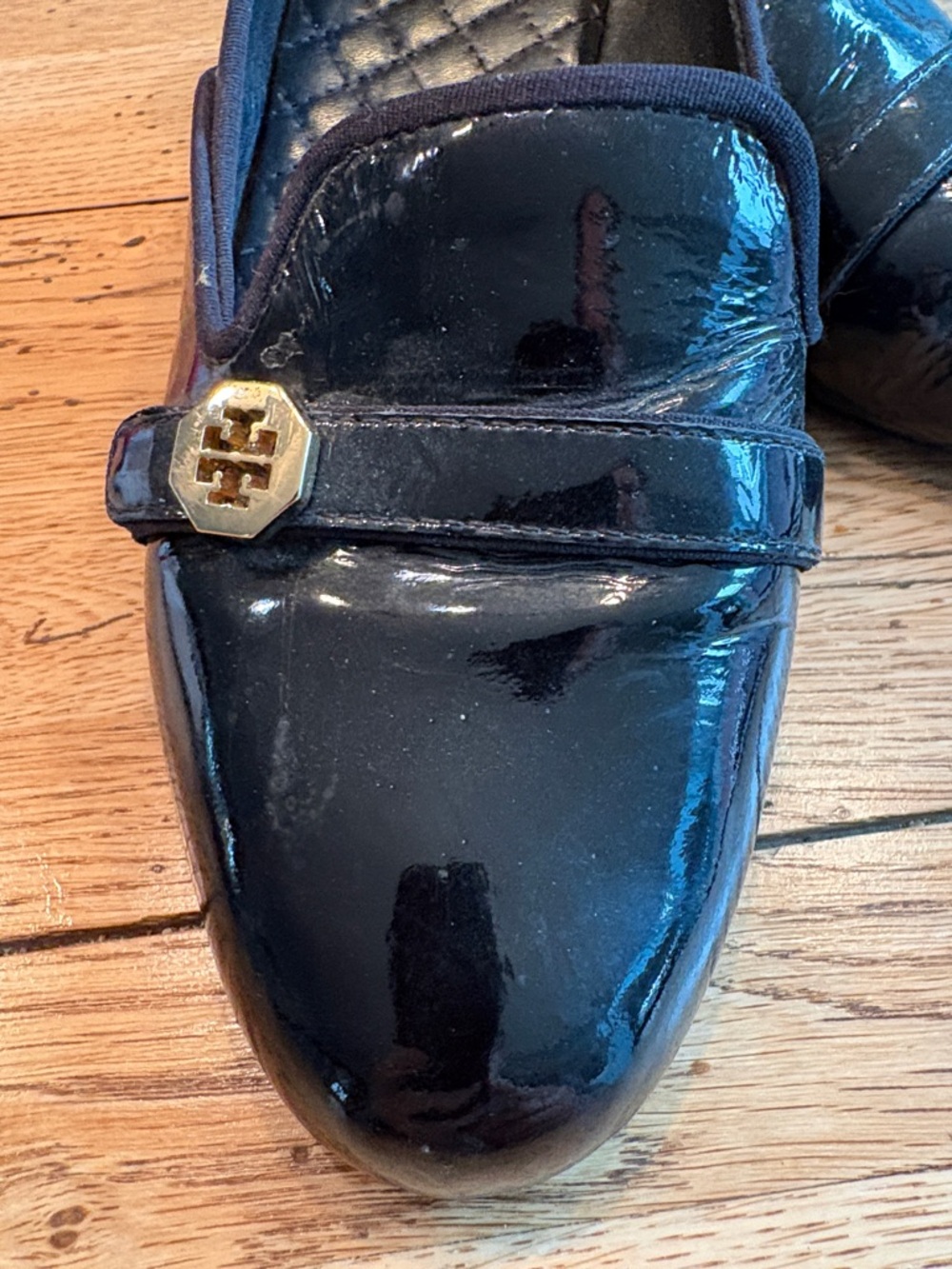 Tory Burch Loafers. Size 11 - Picture 2 of 9